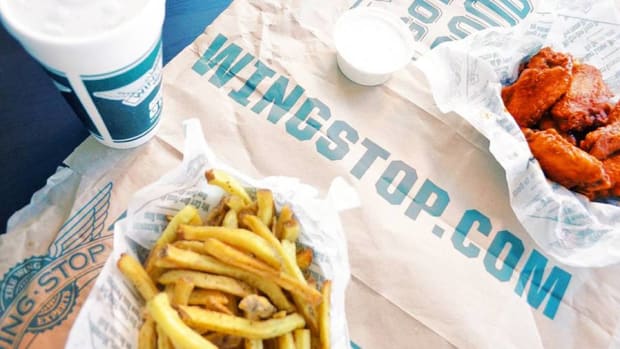 Wingstop CEO: Not Seeing Impact From Chipotle E.Coli Outbreak