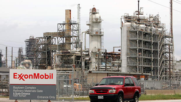 ExxonMobil Was Just Dealt a 'Watershed' Blow as Climate Change Proposal Wins Majority Backing