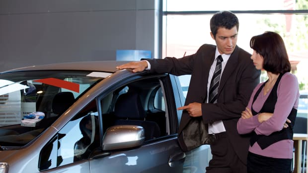 U.S. Auto Sales Expected to Increase in May Despite Record Discounts