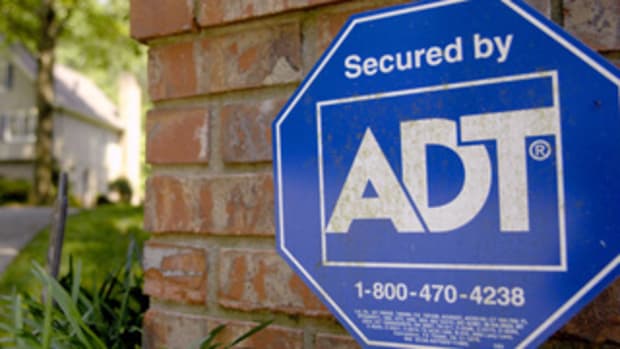 ADT: a 'Safe' Housing Bet, With a Hint of Apple's iPhone, Buffett