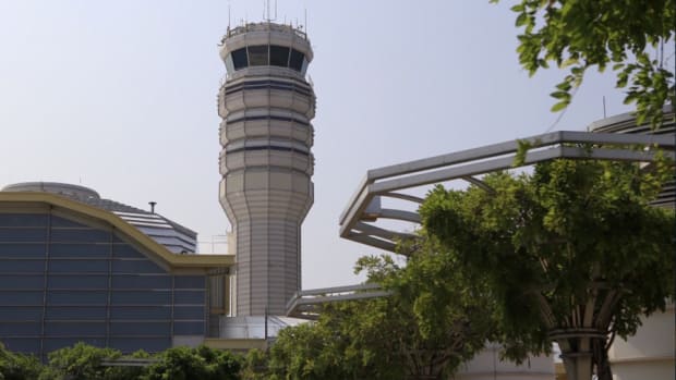 JetBlue CEO Eyes Gains at Reagan National