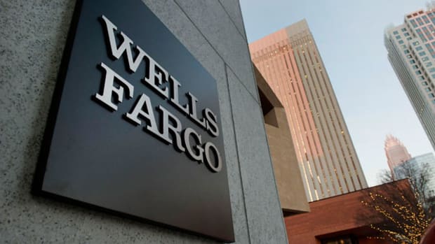 Wells Fargo's Earnings Troubles Are Hidden In Plain Sight: Street Whispers