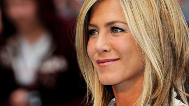 Jennifer Aniston's Doing Better Than the Olive Garden