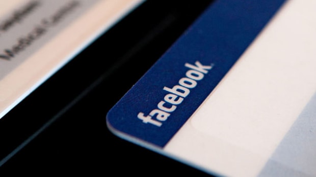 Facebook Looking to Flash Electronic Cash: Report
