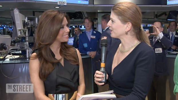 Eva Longoria's Food Passions Range From Lays Chips to Steaks