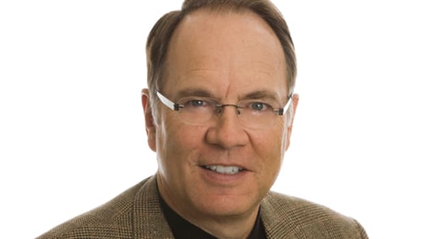 Symantec Terminates CEO Steve Bennett, Shares Slide