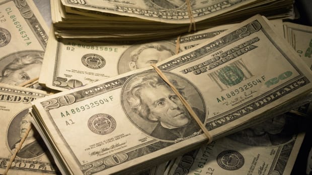 Cramer: Skip Dollar Trading