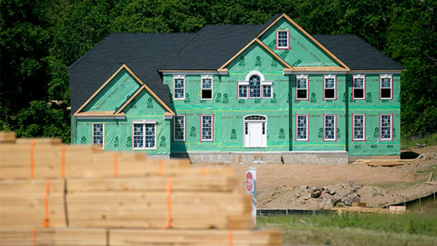 [video] Building Permits Jump to 1.03 million in October (Update 1)