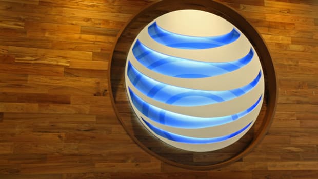AT&T CEO Says Large Telco M&A Unlikely