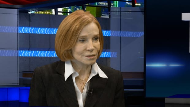 Rising Stocks for Sinking Bonds