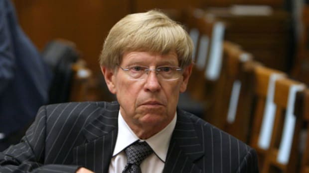 Hedge Fund Sets Bush Attack Dogs On Obama in Fannie, Freddie Lawsuit