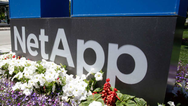 NetApp Shares Nudge Lower on Job Cuts