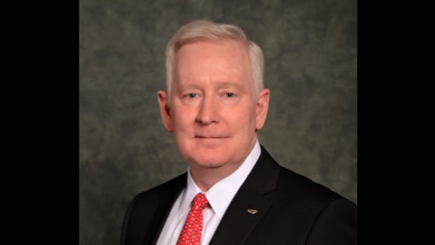 Airline Pilots to Trump: You Promised to Save American Jobs, Now Here's Your Chance