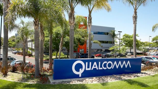 Cramer: Trump's Anti-China Rhetoric Puts Qualcomm/NXPI Deal at Risk