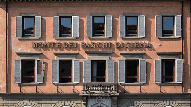Monte dei Paschi Stock Suspended From Trading on Monday