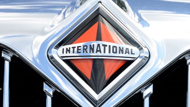 Navistar, Volkswagen Partner to Bring an Electric Truck to Market by 2019