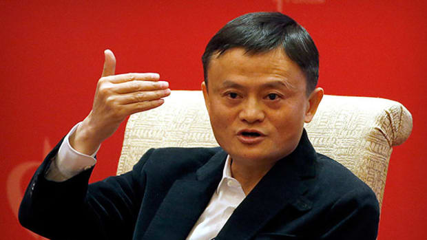 Alibaba's Jack Ma Calls On Chinese Law Enforcement to Wage War on Counterfeits