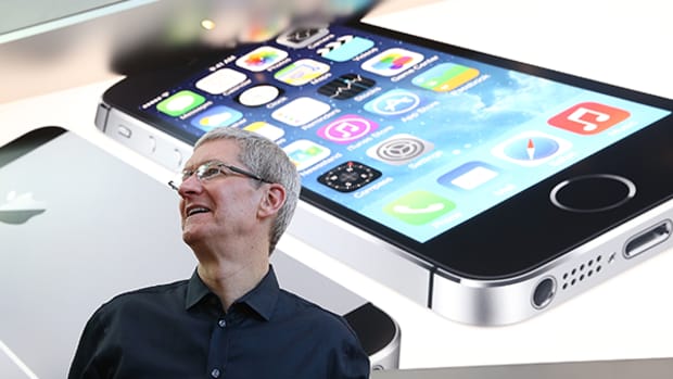 Here Are Some Companies Apple Might Acquire With its Huge $250 Billion Cash Stockpile