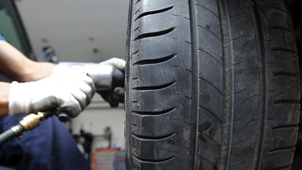 Cooper Tire & Rubber Hits 52-Week High on Upgrade