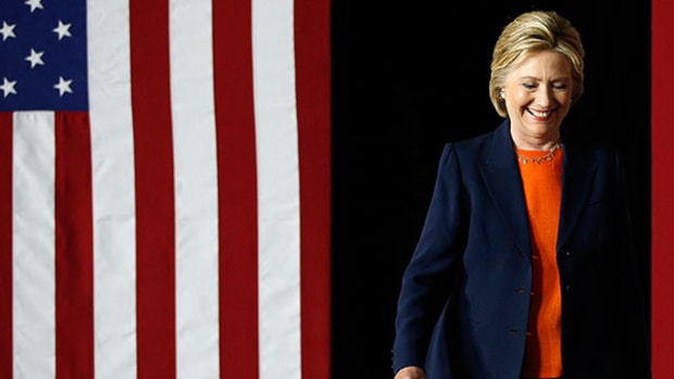 Hillary Clinton 2 Percentage Points Closer to the White House Following FBI Announcement