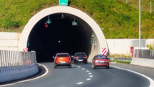 Renault Leads European Autos Higher Following Solid First-Quarter Sales