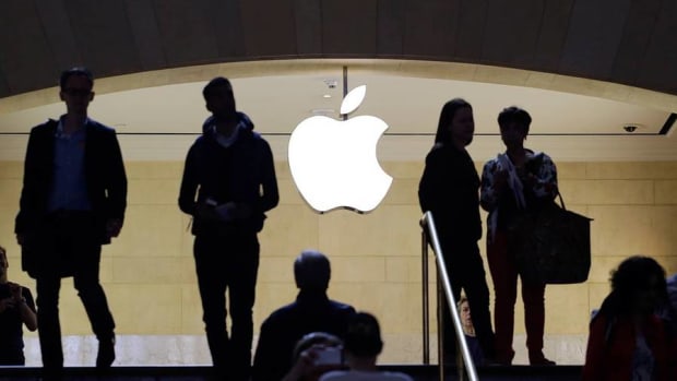 Apple Ordered to Unlock San Bernardino Shooter's iPhone, CEO Opposes