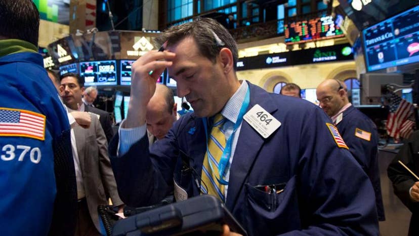 Midday Report: Apple Supplier Jabil Circuit Disappoints; Stocks Down