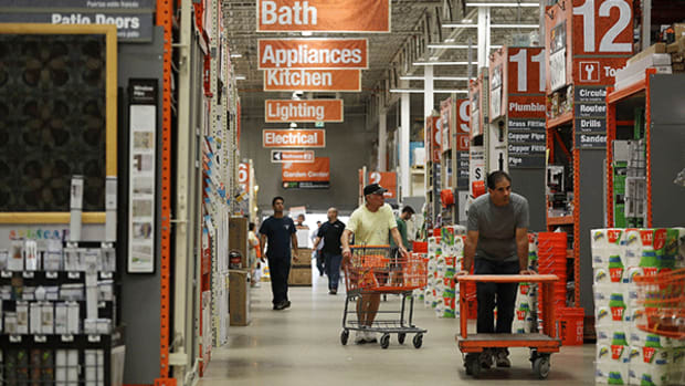 Can Home Depot Hammer Out Solid Results Tuesday?