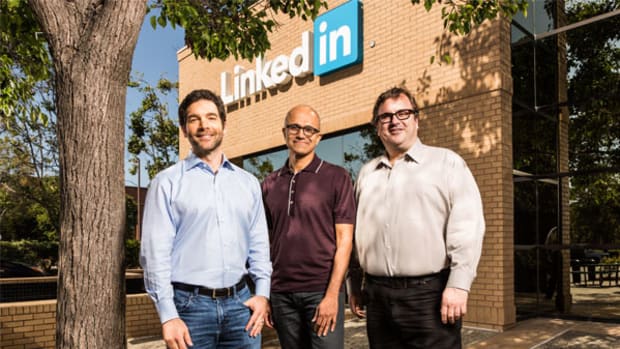 6 Investments That Traders Like: Microsoft, LinkedIn, Apple and More
