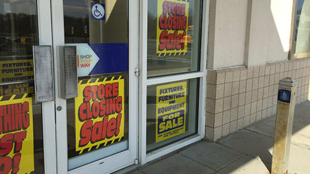 Here Are the 3 Biggest Retailers to File for Bankruptcy This Year