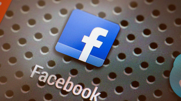 Facebook to Place Ads Within Videos