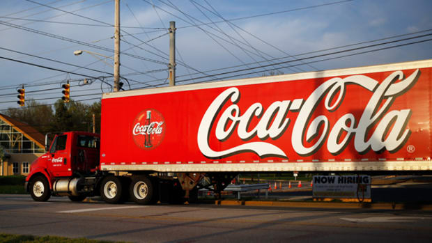 After a Refreshing Pause, Coca-Cola Is Poised for a Pop