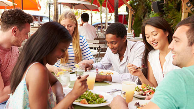 20 Best Colleges for Campus Food