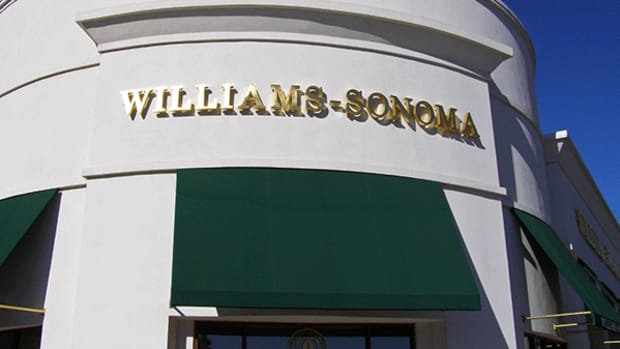 Williams-Sonoma Stock Rises on Earnings Beat, Dividend Increase