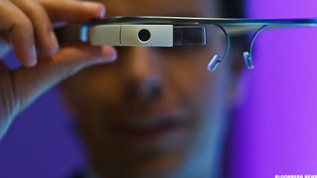 Will Google Glass 2.0 Make You Want to Invest in Google?