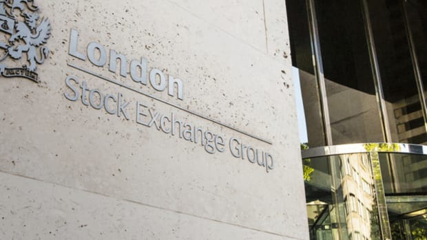 European Benchmarks Mixed as Financial Stocks Turn Red