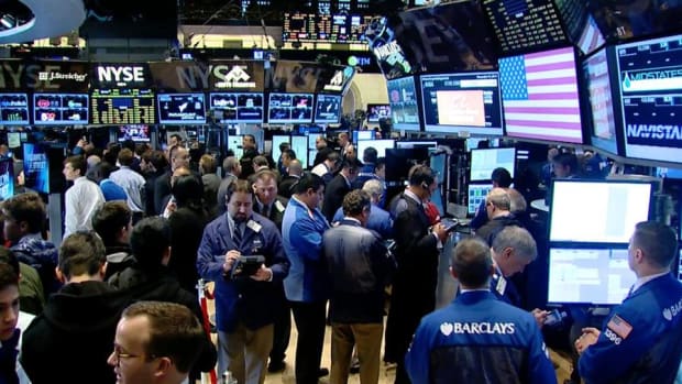 Midday Report: McDonald's Price Cut; Stocks in 'Brexit' Selloff