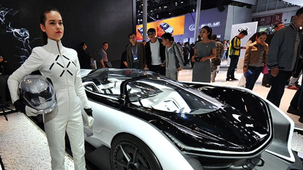 Smart, Driverless Cars to Be Big Stars of 2017 Consumer Electronics Show