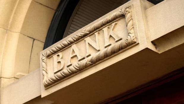 The Four Best Bank Stocks to Own in 2016