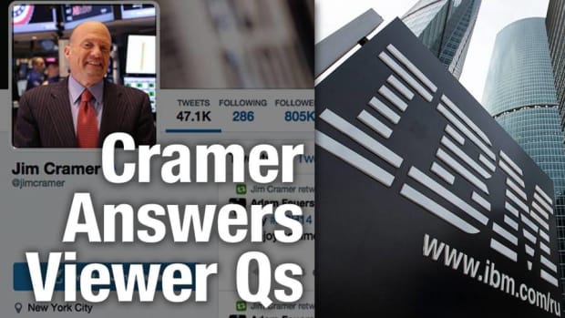 Warren Buffett Is Satisfied With IBM, but Jim Cramer Wants More