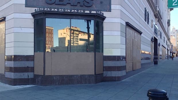 Sears Is Rapidly Disappearing From Towns Across America