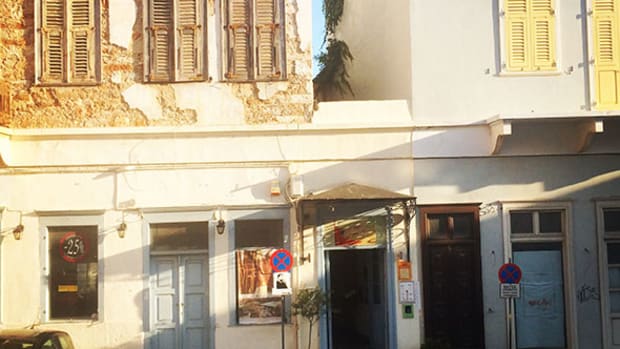 Beware of Greeks Bearing Gifts -- The Coming Rally in Greek Stocks Won't Last