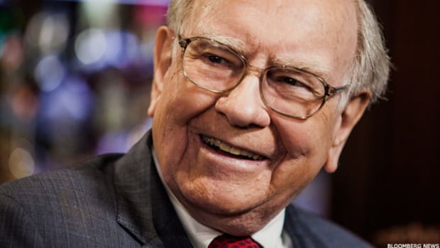 Warren Buffet Denies Speaking to Wells Fargo (WFC) Board