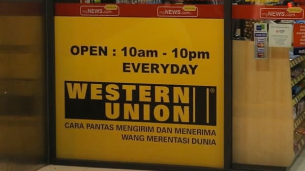 Western Union CEO Discusses Earnings, ApplePay and Female Migrants