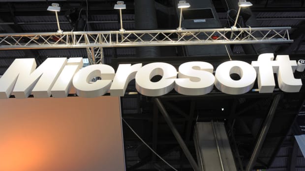 Microsoft Lags Dow in Tech Selloff; Yellen Spooks Wall Street