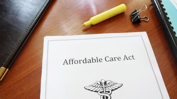 Repeal of Obamacare Has Begun as Senate Republicans Take First Step