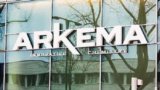 Arkema Shares Dive on Confirmed Explosion at Flooded Houston Area Chemical Plant