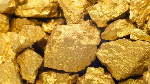 Treasury Bond Yields Held Highs, Gold Stays Range-Bound, Utilities Stocks Rise