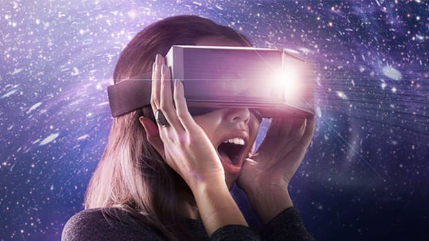 This Virtual Reality Mid-Cap Stock Is Set to 'Wow' Investors