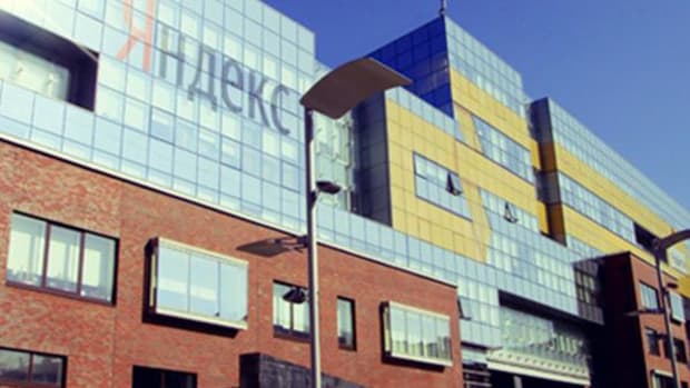 Russia's Yandex Hikes 2017 Revenue Outlook, Weighs Dividend Payout
